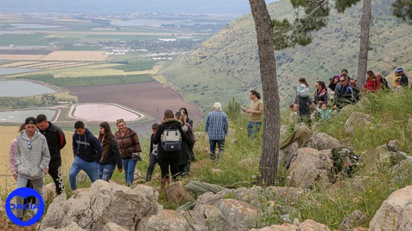 טיול פסח בהר הגלבוע לחברי מועדון דאצ'יה - תמונת גלריה 4