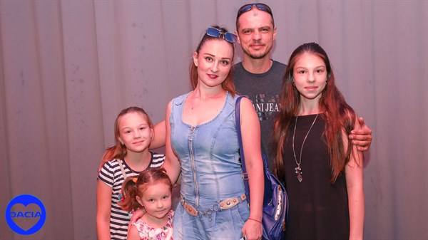 מועדון הסרט לחברי מועדון דאצ'יה - תמונת גלריה 6