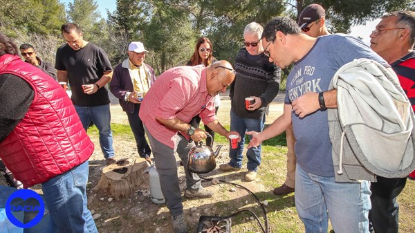 סדנת בישול בטבע לחברי מועדון דאצ'יה - תמונת גלריה 1