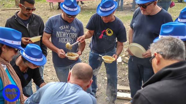 סדנת בישול בטבע לחברי מועדון דאצ'יה - תמונת גלריה 20