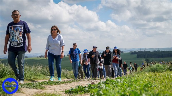 טיול פריחה בדרום לחברי מועדון דאצ'יה - תמונת גלריה 11