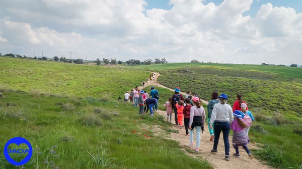 טיול פריחה בדרום לחברי מועדון דאצ'יה - תמונת גלריה 17