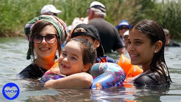 טיול לעמק המעיינות לחברי מועדון דאצ'יה - תמונת גלריה 15