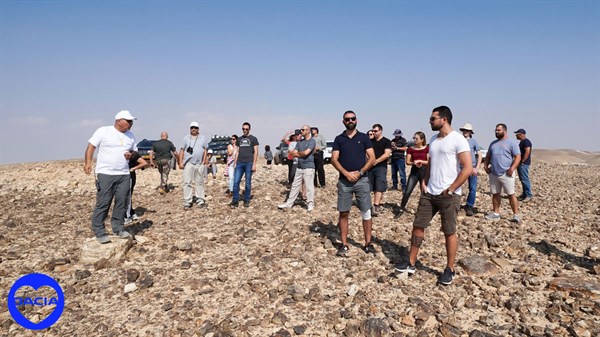 טיול שטח בים המלח לחברי מועדון דאצ'יה - תמונת גלריה 9