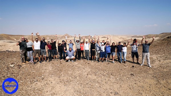 טיול שטח בים המלח לחברי מועדון דאצ'יה - תמונת גלריה 12