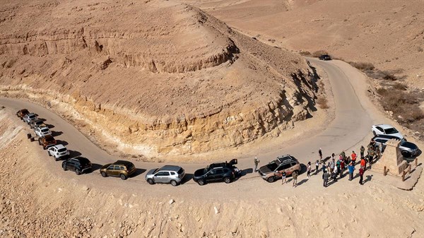טיול שטח דאצ'יה דאסטר סובב נחל צין תמונת גלריה 4