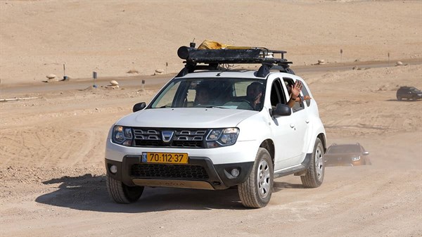 טיול שטח דאצ'יה דאסטר סובב נחל צין תמונת גלריה 6