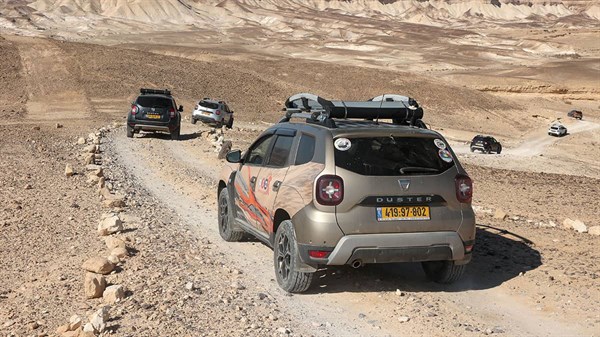 טיול שטח דאצ'יה דאסטר סובב נחל צין תמונת גלריה 15