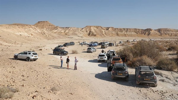 טיול שטח דאצ'יה דאסטר סובב נחל צין תמונת גלריה 18
