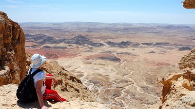 5 חולות צבעוניים במכתש רמון | מגזין רנו